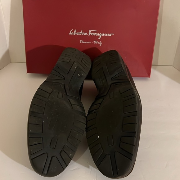 Brown loafers rubber bottoms rearly use